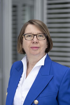 Portrait von Elsbeth Stern