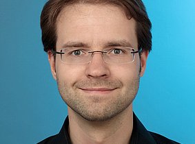 Fünf Fragen an...Alumni berichten aus ihrem Arbeitsalltag