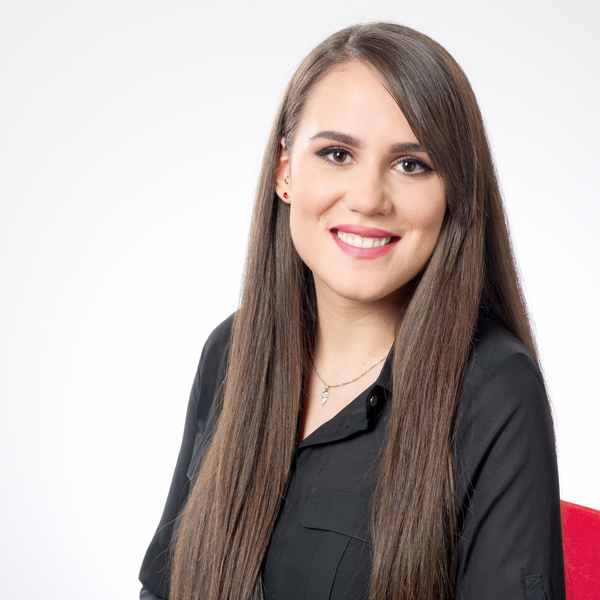 Angelika Zimpfer, Personalsachbearbeiterin ADMEDES GmbH